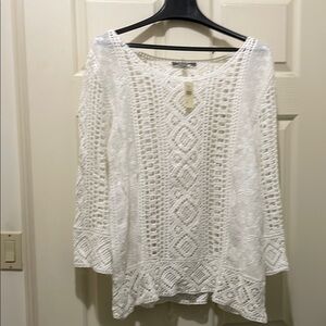 Blue Tassel White cotton top with lace pattern (sz XL)